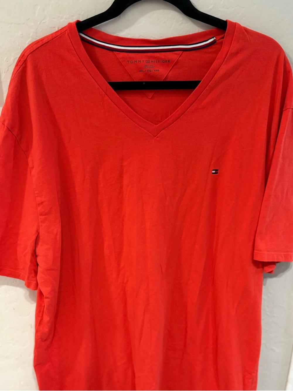 Tommy Hilfiger Men’s V-Neck Tee in Bright Red